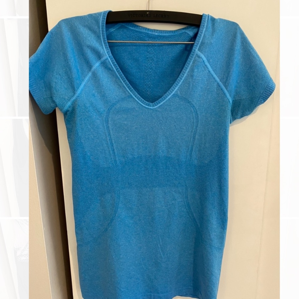 Lululemon blue v-neck athletic shirt